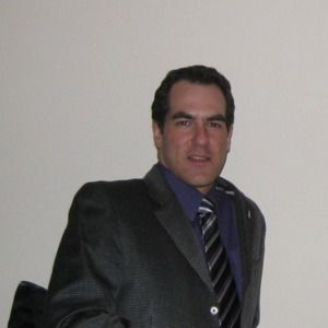 Meet your Posher, Raymond